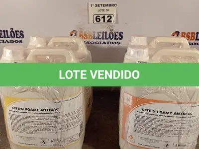 LOTE 612 - 20 LITROS DE SABONETE DE ESPUMA ANTISSÉPTICO. (NO ESTADO) ATENÇÃO! FAZER A VISITAÇÃO ANTES DE ARREMATAR, NÃO SABEMOS SE FUNCIONA. LEILÃO NÃO TEM GARANTIA E NEM DEVOLUÇÃO, SUJEITO A POSSÍVEIS AVARIAS VISÍVEIS/OCULTAS E/OU AUSÊNCIA DE COMPONENTES.