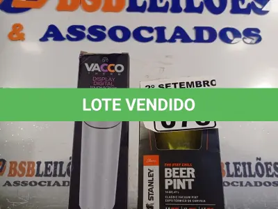 LOTE 076 - 01 COPO E 01 GARRAFA DIGITAL 500ML TÉRMICOS. (NO ESTADO) ATENÇÃO! FAZER A VISITAÇÃO ANTES DE ARREMATAR, NÃO SABEMOS SE FUNCIONA. LEILÃO NÃO TEM GARANTIA E NEM DEVOLUÇÃO, SUJEITO A POSSÍVEIS AVARIAS VISÍVEIS/OCULTAS E/OU AUSÊNCIA DE COMPONENTES.