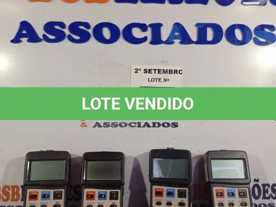 LOTE 018 - 03 ANEMÔMETROS E 05 MEDIDORES DE LUMINOSIDADE. (NO ESTADO) ATENÇÃO! FAZER A VISITAÇÃO ANTES DE ARREMATAR, NÃO SABEMOS SE FUNCIONA. LEILÃO NÃO TEM GARANTIA E NEM DEVOLUÇÃO, SUJEITO A POSSÍVEIS AVARIAS VISÍVEIS/OCULTAS E/OU AUSÊNCIA DE COMPONENTES.