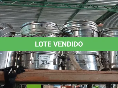 LOTE 214 - 01 LOTE COM VÁRIOS INSTRUMENTOS MUSICAIS COM AVARIAS. (NO ESTADO) ATENÇÃO! FAZER A VISITAÇÃO ANTES DE ARREMATAR, NÃO SABEMOS SE FUNCIONA. LEILÃO NÃO TEM GARANTIA E NEM DEVOLUÇÃO, SUJEITO A POSSÍVEIS AVARIAS VISÍVEIS/OCULTAS E/OU AUSÊNCIA DE COMPONENTES.