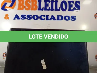 LOTE 009 - 01 NOTEBOOK MARCA LENOVO. (NO ESTADO) ATENÇÃO! FAZER A VISITAÇÃO ANTES DE ARREMATAR, NÃO SABEMOS SE FUNCIONA. LEILÃO NÃO TEM GARANTIA E NEM DEVOLUÇÃO, SUJEITO A POSSÍVEIS AVARIAS VISÍVEIS/OCULTAS E/OU AUSÊNCIA DE COMPONENTES.
