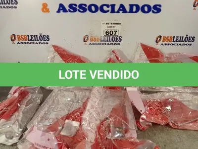 LOTE 607 - 06 PRATELEIRAS PORTAS SHAMPOO. (NO ESTADO) ATENÇÃO! FAZER A VISITAÇÃO ANTES DE ARREMATAR, NÃO SABEMOS SE FUNCIONA. LEILÃO NÃO TEM GARANTIA E NEM DEVOLUÇÃO, SUJEITO A POSSÍVEIS AVARIAS VISÍVEIS/OCULTAS E/OU AUSÊNCIA DE COMPONENTES.