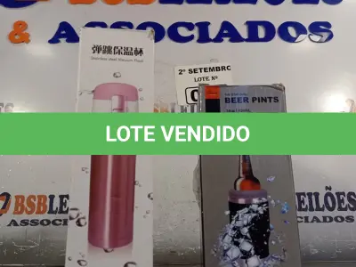 LOTE 089 - 01 GARRAFA TÉRMICA 500ML E 01 COPO DE CERVEJA 220ML. (NO ESTADO) ATENÇÃO! FAZER A VISITAÇÃO ANTES DE ARREMATAR, NÃO SABEMOS SE FUNCIONA. LEILÃO NÃO TEM GARANTIA E NEM DEVOLUÇÃO, SUJEITO A POSSÍVEIS AVARIAS VISÍVEIS/OCULTAS E/OU AUSÊNCIA DE COMPONENTES.