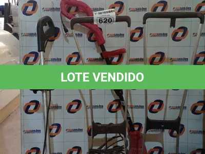 LOTE 620 - 02 ENCERADEIRAS E 02 CORTADORES DE GRAMA MARCAS E MODELOS DIVERSOS COM AVARIAS. (NO ESTADO) ATENÇÃO! FAZER A VISITAÇÃO ANTES DE ARREMATAR, NÃO SABEMOS SE FUNCIONA. LEILÃO NÃO TEM GARANTIA E NEM DEVOLUÇÃO, SUJEITO A POSSÍVEIS AVARIAS VISÍVEIS/OCULTAS E/OU AUSÊNCIA DE COMPONENTES.