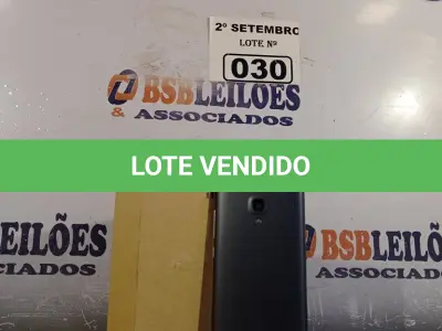 LOTE 030 - 01 CELULAR REDMI. (NO ESTADO) ATENÇÃO! FAZER A VISITAÇÃO ANTES DE ARREMATAR, NÃO SABEMOS SE FUNCIONA. LEILÃO NÃO TEM GARANTIA E NEM DEVOLUÇÃO, SUJEITO A POSSÍVEIS AVARIAS VISÍVEIS/OCULTAS E/OU AUSÊNCIA DE COMPONENTES.