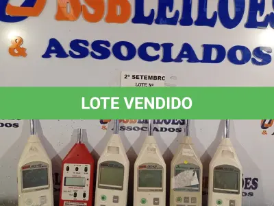 LOTE 046 - 06 DECIBELÍMETROS MARCAS E MODELOS DIVERSOS. (NO ESTADO) ATENÇÃO! FAZER A VISITAÇÃO ANTES DE ARREMATAR, NÃO SABEMOS SE FUNCIONA. LEILÃO NÃO TEM GARANTIA E NEM DEVOLUÇÃO, SUJEITO A POSSÍVEIS AVARIAS VISÍVEIS/OCULTAS E/OU AUSÊNCIA DE COMPONENTES.