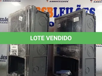LOTE 152 - 03 QUADROS PARA MEDIDOR DE ENERGIA. (NO ESTADO) ATENÇÃO! FAZER A VISITAÇÃO ANTES DE ARREMATAR, NÃO SABEMOS SE FUNCIONA. LEILÃO NÃO TEM GARANTIA E NEM DEVOLUÇÃO, SUJEITO A POSSÍVEIS AVARIAS VISÍVEIS/OCULTAS E/OU AUSÊNCIA DE COMPONENTES.