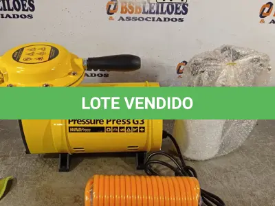 LOTE 174 - 01 COMPRESSOR DE AR DIRETO WP JET PRESSURE PRESS G3 COM PISTOLA PARA PINTURA.  (NOVO) (NO ESTADO) ATENÇÃO! FAZER A VISITAÇÃO ANTES DE ARREMATAR, NÃO SABEMOS SE FUNCIONA. LEILÃO NÃO TEM GARANTIA E NEM DEVOLUÇÃO, SUJEITO A POSSÍVEIS AVARIAS VISÍVEIS/OCULTAS E/OU AUSÊNCIA DE COMPONENTES.