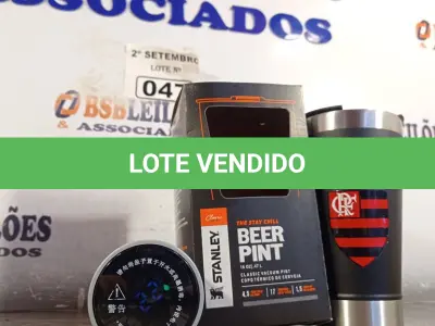 LOTE 047 - 01 COPO E 01 GARRAFA DIGITAL 500ML TÉRMICOS. (NO ESTADO) ATENÇÃO! FAZER A VISITAÇÃO ANTES DE ARREMATAR, NÃO SABEMOS SE FUNCIONA. LEILÃO NÃO TEM GARANTIA E NEM DEVOLUÇÃO, SUJEITO A POSSÍVEIS AVARIAS VISÍVEIS/OCULTAS E/OU AUSÊNCIA DE COMPONENTES.