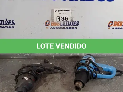 LOTE 136 - 01 SOPRADOR TÉRMICO E 01 PARAFUSADEIRA. (NO ESTADO) ATENÇÃO! FAZER A VISITAÇÃO ANTES DE ARREMATAR, NÃO SABEMOS SE FUNCIONA. LEILÃO NÃO TEM GARANTIA E NEM DEVOLUÇÃO, SUJEITO A POSSÍVEIS AVARIAS VISÍVEIS/OCULTAS E/OU AUSÊNCIA DE COMPONENTES.