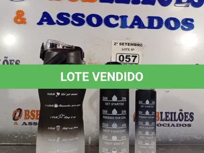 LOTE 057 - 01 KIT GARRAFA MOTIVACIONAL COM 03 PEÇAS. (NO ESTADO) ATENÇÃO! FAZER A VISITAÇÃO ANTES DE ARREMATAR, NÃO SABEMOS SE FUNCIONA. LEILÃO NÃO TEM GARANTIA E NEM DEVOLUÇÃO, SUJEITO A POSSÍVEIS AVARIAS VISÍVEIS/OCULTAS E/OU AUSÊNCIA DE COMPONENTES.