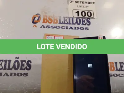 LOTE 100 - 01 CELULAR REDMI. (NO ESTADO) ATENÇÃO! FAZER A VISITAÇÃO ANTES DE ARREMATAR, NÃO SABEMOS SE FUNCIONA. LEILÃO NÃO TEM GARANTIA E NEM DEVOLUÇÃO, SUJEITO A POSSÍVEIS AVARIAS VISÍVEIS/OCULTAS E/OU AUSÊNCIA DE COMPONENTES.