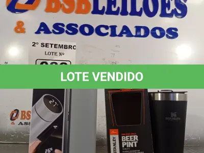 LOTE 088 - 01 COPO E 01 GARRAFA DIGITAL 500ML TÉRMICOS. (NO ESTADO) ATENÇÃO! FAZER A VISITAÇÃO ANTES DE ARREMATAR, NÃO SABEMOS SE FUNCIONA. LEILÃO NÃO TEM GARANTIA E NEM DEVOLUÇÃO, SUJEITO A POSSÍVEIS AVARIAS VISÍVEIS/OCULTAS E/OU AUSÊNCIA DE COMPONENTES.