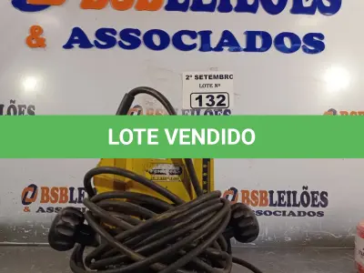 LOTE 132 - 01 TUPIA MARCA DEWALT. (NO ESTADO) ATENÇÃO! FAZER A VISITAÇÃO ANTES DE ARREMATAR, NÃO SABEMOS SE FUNCIONA. LEILÃO NÃO TEM GARANTIA E NEM DEVOLUÇÃO, SUJEITO A POSSÍVEIS AVARIAS VISÍVEIS/OCULTAS E/OU AUSÊNCIA DE COMPONENTES.
