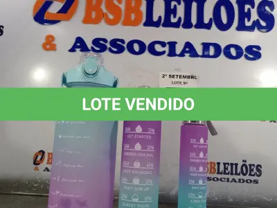 LOTE 091 - 01 KIT GARRAFA MOTIVACIONAL COM 03 PEÇAS. (NO ESTADO) ATENÇÃO! FAZER A VISITAÇÃO ANTES DE ARREMATAR, NÃO SABEMOS SE FUNCIONA. LEILÃO NÃO TEM GARANTIA E NEM DEVOLUÇÃO, SUJEITO A POSSÍVEIS AVARIAS VISÍVEIS/OCULTAS E/OU AUSÊNCIA DE COMPONENTES.