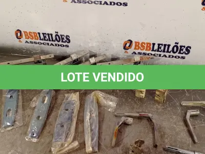 LOTE 609 - 01 LOTE COM VÁRIAS FECHADURAS MARCAS E MODELOS DIVERSOS. (NO ESTADO) ATENÇÃO! FAZER A VISITAÇÃO ANTES DE ARREMATAR, NÃO SABEMOS SE FUNCIONA. LEILÃO NÃO TEM GARANTIA E NEM DEVOLUÇÃO, SUJEITO A POSSÍVEIS AVARIAS VISÍVEIS/OCULTAS E/OU AUSÊNCIA DE COMPONENTES.