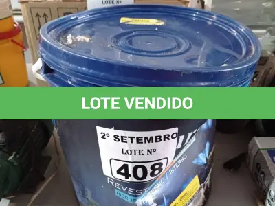 LOTE 408 - 01 BALDE DE REVESTIMENTO TEXTURIZADO INTERIORES/EXTERIORES NA COR BRANCO BASE. (NO ESTADO) ATENÇÃO! FAZER A VISITAÇÃO ANTES DE ARREMATAR, NÃO SABEMOS SE FUNCIONA. LEILÃO NÃO TEM GARANTIA E NEM DEVOLUÇÃO, SUJEITO A POSSÍVEIS AVARIAS VISÍVEIS/OCULTAS E/OU AUSÊNCIA DE COMPONENTES.