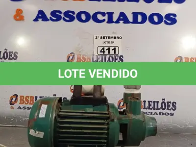 LOTE 411 - 01 BOMBA D’AGUA. (NO ESTADO) ATENÇÃO! FAZER A VISITAÇÃO ANTES DE ARREMATAR, NÃO SABEMOS SE FUNCIONA. LEILÃO NÃO TEM GARANTIA E NEM DEVOLUÇÃO, SUJEITO A POSSÍVEIS AVARIAS VISÍVEIS/OCULTAS E/OU AUSÊNCIA DE COMPONENTES.