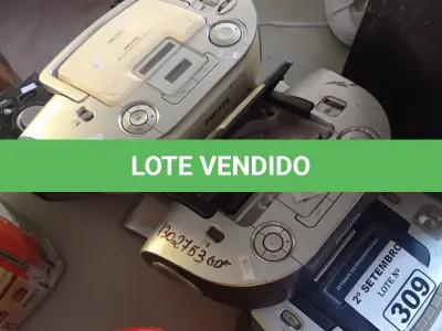 LOTE 309 - 05 APARELHOS DE SOM MARCAS E MODELOS DIVERSOS. (NO ESTADO) ATENÇÃO! FAZER A VISITAÇÃO ANTES DE ARREMATAR, NÃO SABEMOS SE FUNCIONA. LEILÃO NÃO TEM GARANTIA E NEM DEVOLUÇÃO, SUJEITO A POSSÍVEIS AVARIAS VISÍVEIS/OCULTAS E/OU AUSÊNCIA DE COMPONENTES.