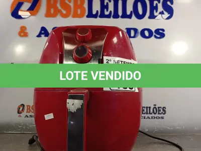 LOTE 465 - 01 AIR FRY MARCA BRITÂNIA 220V. (NO ESTADO) ATENÇÃO! FAZER A VISITAÇÃO ANTES DE ARREMATAR, NÃO SABEMOS SE FUNCIONA. LEILÃO NÃO TEM GARANTIA E NEM DEVOLUÇÃO, SUJEITO A POSSÍVEIS AVARIAS VISÍVEIS/OCULTAS E/OU AUSÊNCIA DE COMPONENTES.