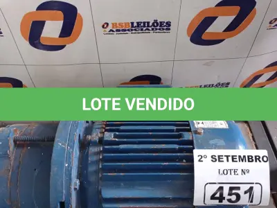 LOTE 451 - 01 BOMBA D’AGUA. (NO ESTADO) ATENÇÃO! FAZER A VISITAÇÃO ANTES DE ARREMATAR, NÃO SABEMOS SE FUNCIONA. LEILÃO NÃO TEM GARANTIA E NEM DEVOLUÇÃO, SUJEITO A POSSÍVEIS AVARIAS VISÍVEIS/OCULTAS E/OU AUSÊNCIA DE COMPONENTES.