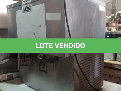 LOTE 425 - 01 REFRESQUEIRA EM INOX INCOMPLETA. (NO ESTADO) ATENÇÃO! FAZER A VISITAÇÃO ANTES DE ARREMATAR, NÃO SABEMOS SE FUNCIONA. LEILÃO NÃO TEM GARANTIA E NEM DEVOLUÇÃO, SUJEITO A POSSÍVEIS AVARIAS VISÍVEIS/OCULTAS E/OU AUSÊNCIA DE COMPONENTES.