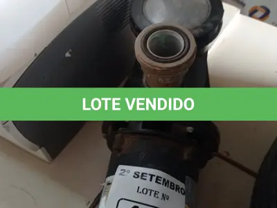 LOTE 443 - 01 BOMBA D’AGUA. (NO ESTADO) ATENÇÃO! FAZER A VISITAÇÃO ANTES DE ARREMATAR, NÃO SABEMOS SE FUNCIONA. LEILÃO NÃO TEM GARANTIA E NEM DEVOLUÇÃO, SUJEITO A POSSÍVEIS AVARIAS VISÍVEIS/OCULTAS E/OU AUSÊNCIA DE COMPONENTES.