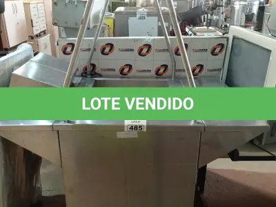 LOTE 485 - 01 BALCÃO REFRIGERADO EM INOX. (NO ESTADO) ATENÇÃO! FAZER A VISITAÇÃO ANTES DE ARREMATAR, NÃO SABEMOS SE FUNCIONA. LEILÃO NÃO TEM GARANTIA E NEM DEVOLUÇÃO, SUJEITO A POSSÍVEIS AVARIAS VISÍVEIS/OCULTAS E/OU AUSÊNCIA DE COMPONENTES.