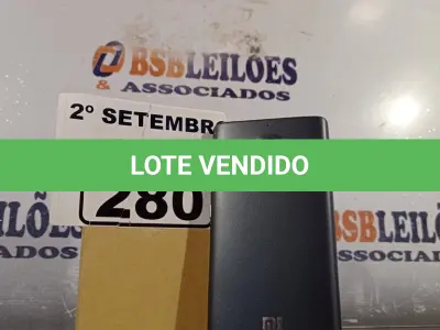 LOTE 280 - 01 CELULAR REDMI. (NO ESTADO) ATENÇÃO! FAZER A VISITAÇÃO ANTES DE ARREMATAR, NÃO SABEMOS SE FUNCIONA. LEILÃO NÃO TEM GARANTIA E NEM DEVOLUÇÃO, SUJEITO A POSSÍVEIS AVARIAS VISÍVEIS/OCULTAS E/OU AUSÊNCIA DE COMPONENTES.