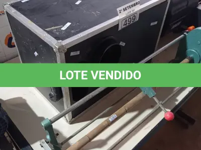 LOTE 499 - 01 TALHADEIRA MANUAL PARA CORTE DE FOLHA DE OURO E 01 CANHÃO PARA CONFETES. (NO ESTADO) ATENÇÃO! FAZER A VISITAÇÃO ANTES DE ARREMATAR, NÃO SABEMOS SE FUNCIONA. LEILÃO NÃO TEM GARANTIA E NEM DEVOLUÇÃO, SUJEITO A POSSÍVEIS AVARIAS VISÍVEIS/OCULTAS E/OU AUSÊNCIA DE COMPONENTES.