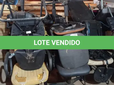 LOTE 536 - 01 LOTE COM VÁRIAS CADEIRAS DE ESCRITÓRIO MARCAS E MODELOS DIVERSOS. (NO ESTADO) ATENÇÃO! FAZER A VISITAÇÃO ANTES DE ARREMATAR, NÃO SABEMOS SE FUNCIONA. LEILÃO NÃO TEM GARANTIA E NEM DEVOLUÇÃO, SUJEITO A POSSÍVEIS AVARIAS VISÍVEIS/OCULTAS E/OU AUSÊNCIA DE COMPONENTES.