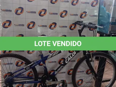 LOTE 575 - 01 BICICLETA ARO 24. (NO ESTADO) ATENÇÃO! FAZER A VISITAÇÃO ANTES DE ARREMATAR, NÃO SABEMOS SE FUNCIONA. LEILÃO NÃO TEM GARANTIA E NEM DEVOLUÇÃO, SUJEITO A POSSÍVEIS AVARIAS VISÍVEIS/OCULTAS E/OU AUSÊNCIA DE COMPONENTES.
