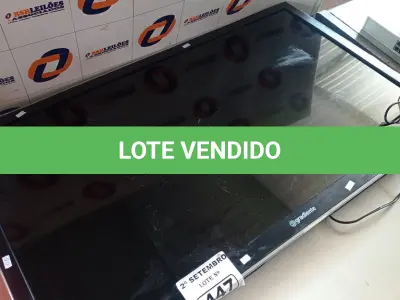 LOTE 447 - 01 MONITOR DE LED FULL HD 42” POL MARCA GRADIENTE. (NO ESTADO) ATENÇÃO! FAZER A VISITAÇÃO ANTES DE ARREMATAR, NÃO SABEMOS SE FUNCIONA. LEILÃO NÃO TEM GARANTIA E NEM DEVOLUÇÃO, SUJEITO A POSSÍVEIS AVARIAS VISÍVEIS/OCULTAS E/OU AUSÊNCIA DE COMPONENTES.
