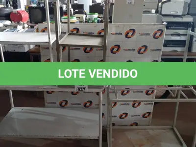LOTE 527 - 01 CARRINHO COM RODINHAS E 03 MESAS MARCAS E MODELOS DIVERSOS. (NO ESTADO) ATENÇÃO! FAZER A VISITAÇÃO ANTES DE ARREMATAR, NÃO SABEMOS SE FUNCIONA. LEILÃO NÃO TEM GARANTIA E NEM DEVOLUÇÃO, SUJEITO A POSSÍVEIS AVARIAS VISÍVEIS/OCULTAS E/OU AUSÊNCIA DE COMPONENTES.