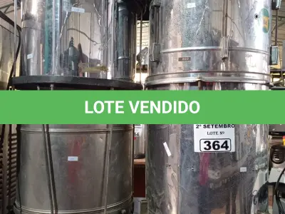 LOTE 364 - 01 LOTE COM VÁRIOS INSTRUMENTOS MUSICAIS COM AVARIAS. (NO ESTADO) ATENÇÃO! FAZER A VISITAÇÃO ANTES DE ARREMATAR, NÃO SABEMOS SE FUNCIONA. LEILÃO NÃO TEM GARANTIA E NEM DEVOLUÇÃO, SUJEITO A POSSÍVEIS AVARIAS VISÍVEIS/OCULTAS E/OU AUSÊNCIA DE COMPONENTES.