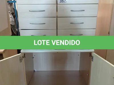 LOTE 357 - 01 ARMÁRIO BAIXO E 02 GAVETEIROS COM 04 GAVETAS. (NO ESTADO) ATENÇÃO! FAZER A VISITAÇÃO ANTES DE ARREMATAR, NÃO SABEMOS SE FUNCIONA. LEILÃO NÃO TEM GARANTIA E NEM DEVOLUÇÃO, SUJEITO A POSSÍVEIS AVARIAS VISÍVEIS/OCULTAS E/OU AUSÊNCIA DE COMPONENTES.
