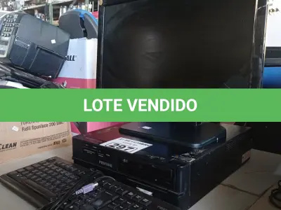 LOTE 297 - 01 CPU, 01 MONITOR E 01 TECLADO. (NO ESTADO) ATENÇÃO! FAZER A VISITAÇÃO ANTES DE ARREMATAR, NÃO SABEMOS SE FUNCIONA. LEILÃO NÃO TEM GARANTIA E NEM DEVOLUÇÃO, SUJEITO A POSSÍVEIS AVARIAS VISÍVEIS/OCULTAS E/OU AUSÊNCIA DE COMPONENTES.
