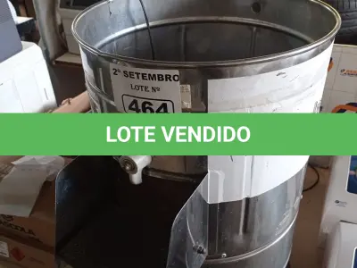 LOTE 464 - 01 DESCASCADOR DE BATATAS INDUSTRIAL. (NO ESTADO) ATENÇÃO! FAZER A VISITAÇÃO ANTES DE ARREMATAR, NÃO SABEMOS SE FUNCIONA. LEILÃO NÃO TEM GARANTIA E NEM DEVOLUÇÃO, SUJEITO A POSSÍVEIS AVARIAS VISÍVEIS/OCULTAS E/OU AUSÊNCIA DE COMPONENTES.