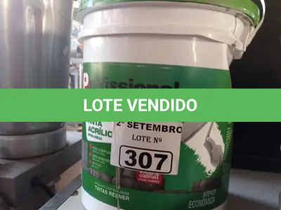 LOTE 307 - 01 BALDE DE TINTA ACRÍLICA 18L NA COR CONCRETO FOSCO. (NO ESTADO) ATENÇÃO! FAZER A VISITAÇÃO ANTES DE ARREMATAR, NÃO SABEMOS SE FUNCIONA. LEILÃO NÃO TEM GARANTIA E NEM DEVOLUÇÃO, SUJEITO A POSSÍVEIS AVARIAS VISÍVEIS/OCULTAS E/OU AUSÊNCIA DE COMPONENTES.