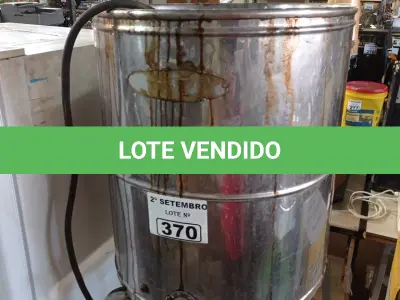 LOTE 370 - 01 FRITADEIRA ELÉTRICA INDUSTRIAL. (NO ESTADO) ATENÇÃO! FAZER A VISITAÇÃO ANTES DE ARREMATAR, NÃO SABEMOS SE FUNCIONA. LEILÃO NÃO TEM GARANTIA E NEM DEVOLUÇÃO, SUJEITO A POSSÍVEIS AVARIAS VISÍVEIS/OCULTAS E/OU AUSÊNCIA DE COMPONENTES.