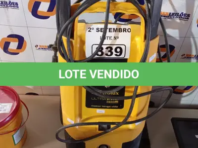 LOTE 339 - 01 LAVADORA DE ALTA PRESSÃO MARCA ELECTROLUX ULTRA PRO 2400PSI 220V. (NO ESTADO) ATENÇÃO! FAZER A VISITAÇÃO ANTES DE ARREMATAR, NÃO SABEMOS SE FUNCIONA. LEILÃO NÃO TEM GARANTIA E NEM DEVOLUÇÃO, SUJEITO A POSSÍVEIS AVARIAS VISÍVEIS/OCULTAS E/OU AUSÊNCIA DE COMPONENTES.