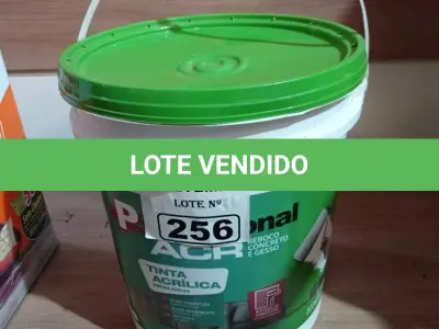 LOTE 256 - 01 BALDE DE TINTA ACRÍLICA 18L NA COR CONCRETO FOSCO. (NO ESTADO) ATENÇÃO! FAZER A VISITAÇÃO ANTES DE ARREMATAR, NÃO SABEMOS SE FUNCIONA. LEILÃO NÃO TEM GARANTIA E NEM DEVOLUÇÃO, SUJEITO A POSSÍVEIS AVARIAS VISÍVEIS/OCULTAS E/OU AUSÊNCIA DE COMPONENTES.