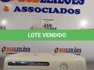 LOTE 459 - 01 XBOX 360. (NO ESTADO) ATENÇÃO! FAZER A VISITAÇÃO ANTES DE ARREMATAR, NÃO SABEMOS SE FUNCIONA. LEILÃO NÃO TEM GARANTIA E NEM DEVOLUÇÃO, SUJEITO A POSSÍVEIS AVARIAS VISÍVEIS/OCULTAS E/OU AUSÊNCIA DE COMPONENTES.