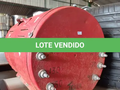 LOTE 445 - 01 MÁQUINA DE SOLDA. (NO ESTADO) ATENÇÃO! FAZER A VISITAÇÃO ANTES DE ARREMATAR, NÃO SABEMOS SE FUNCIONA. LEILÃO NÃO TEM GARANTIA E NEM DEVOLUÇÃO, SUJEITO A POSSÍVEIS AVARIAS VISÍVEIS/OCULTAS E/OU AUSÊNCIA DE COMPONENTES.