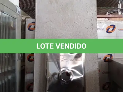 LOTE 557 - 01 PIA EM MÁRMORE SINTÉTICO COM 01 CUBA RASA MEDINDO 1,80M X 0,54CM. (NO ESTADO) ATENÇÃO! FAZER A VISITAÇÃO ANTES DE ARREMATAR, NÃO SABEMOS SE FUNCIONA. LEILÃO NÃO TEM GARANTIA E NEM DEVOLUÇÃO, SUJEITO A POSSÍVEIS AVARIAS VISÍVEIS/OCULTAS E/OU AUSÊNCIA DE COMPONENTES.