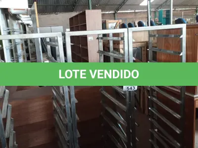 LOTE 543 - 03 CARRINHOS PARA TRANSPORTE DE BANDEJAS EM AÇO INOX. (NO ESTADO) ATENÇÃO! FAZER A VISITAÇÃO ANTES DE ARREMATAR, NÃO SABEMOS SE FUNCIONA. LEILÃO NÃO TEM GARANTIA E NEM DEVOLUÇÃO, SUJEITO A POSSÍVEIS AVARIAS VISÍVEIS/OCULTAS E/OU AUSÊNCIA DE COMPONENTES.