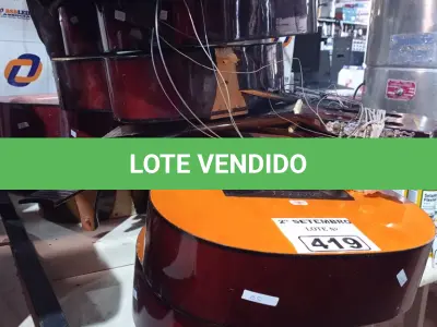 LOTE 419 - 01 LOTE COM VÁRIOS VIOLÕES COM AVARIAS. (NO ESTADO) ATENÇÃO! FAZER A VISITAÇÃO ANTES DE ARREMATAR, NÃO SABEMOS SE FUNCIONA. LEILÃO NÃO TEM GARANTIA E NEM DEVOLUÇÃO, SUJEITO A POSSÍVEIS AVARIAS VISÍVEIS/OCULTAS E/OU AUSÊNCIA DE COMPONENTES.