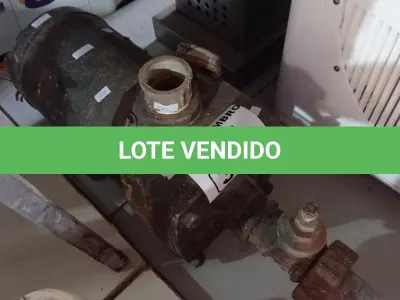 LOTE 383 - 01 BOMBA D’AGUA. (NO ESTADO) ATENÇÃO! FAZER A VISITAÇÃO ANTES DE ARREMATAR, NÃO SABEMOS SE FUNCIONA. LEILÃO NÃO TEM GARANTIA E NEM DEVOLUÇÃO, SUJEITO A POSSÍVEIS AVARIAS VISÍVEIS/OCULTAS E/OU AUSÊNCIA DE COMPONENTES.