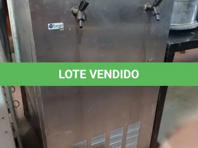 LOTE 361 - 01 REFRESQUEIRA INDUSTRIAL EM AÇO INOX. (NO ESTADO) ATENÇÃO! FAZER A VISITAÇÃO ANTES DE ARREMATAR, NÃO SABEMOS SE FUNCIONA. LEILÃO NÃO TEM GARANTIA E NEM DEVOLUÇÃO, SUJEITO A POSSÍVEIS AVARIAS VISÍVEIS/OCULTAS E/OU AUSÊNCIA DE COMPONENTES.