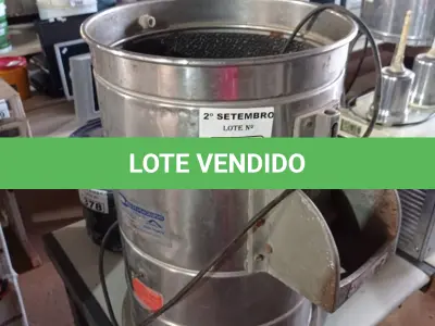 LOTE 377 - 01 DESCASCADOR DE BATATAS INDUSTRIAL. (NO ESTADO) ATENÇÃO! FAZER A VISITAÇÃO ANTES DE ARREMATAR, NÃO SABEMOS SE FUNCIONA. LEILÃO NÃO TEM GARANTIA E NEM DEVOLUÇÃO, SUJEITO A POSSÍVEIS AVARIAS VISÍVEIS/OCULTAS E/OU AUSÊNCIA DE COMPONENTES.